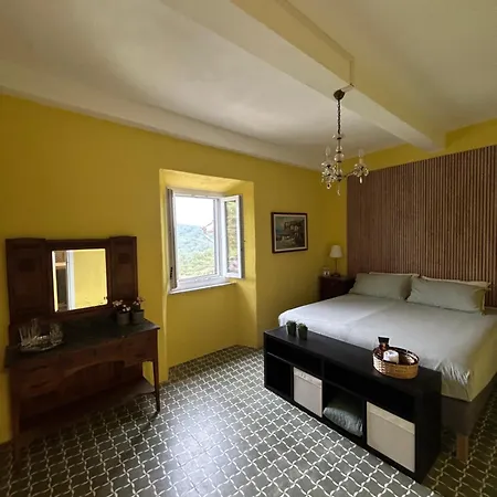 Palazzo Modafi 3* באניי די לוקה