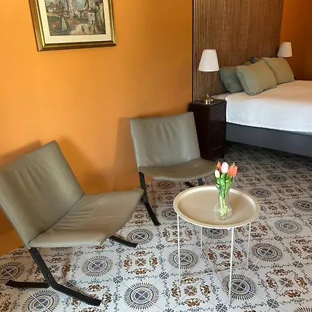 Palazzo Modafi Couette-café Bagni di Lucca