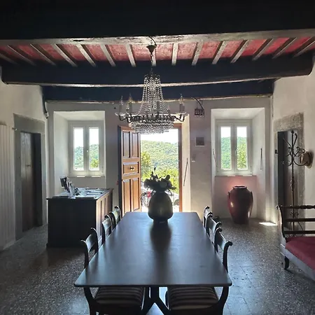 Palazzo Modafi Couette-café Bagni di Lucca